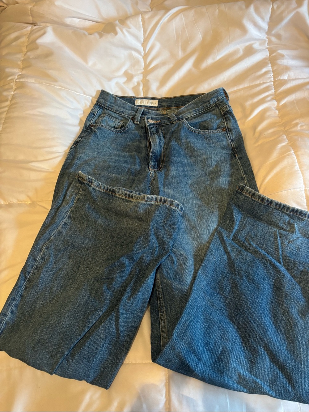 ZARA Mid Rise Baggy Jeans – Size 24
